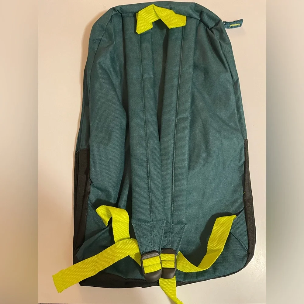 Backpack - Picture 2 of 4